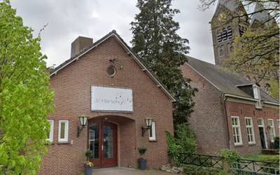 Bewoners Kempenhaeghe vieren carnaval in jongerencentrum Harlekyn