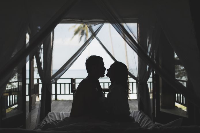 Seksspeeltjes mee op vakantie? Een Satisfyer Pro in je koffer kan je ...