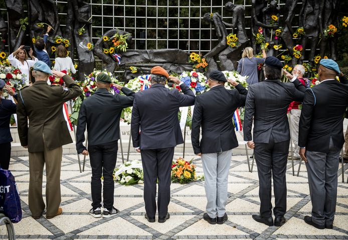 Bij het Indisch Monument in Den Haag worden de slachtoffers herdacht van de Japanse bezetting van voormalig Nederlands-Indië in de Tweede Wereldoorlog.