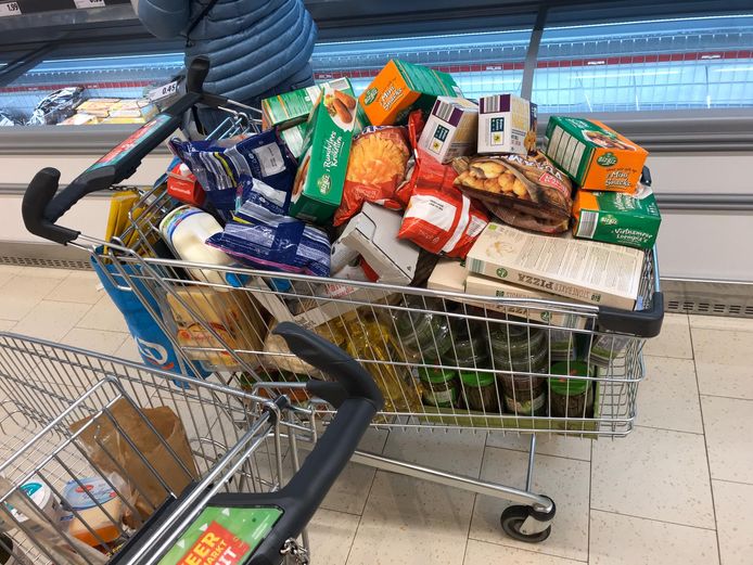 Boodschappen verzamelen kan zondag in een Holtense supermarkt.