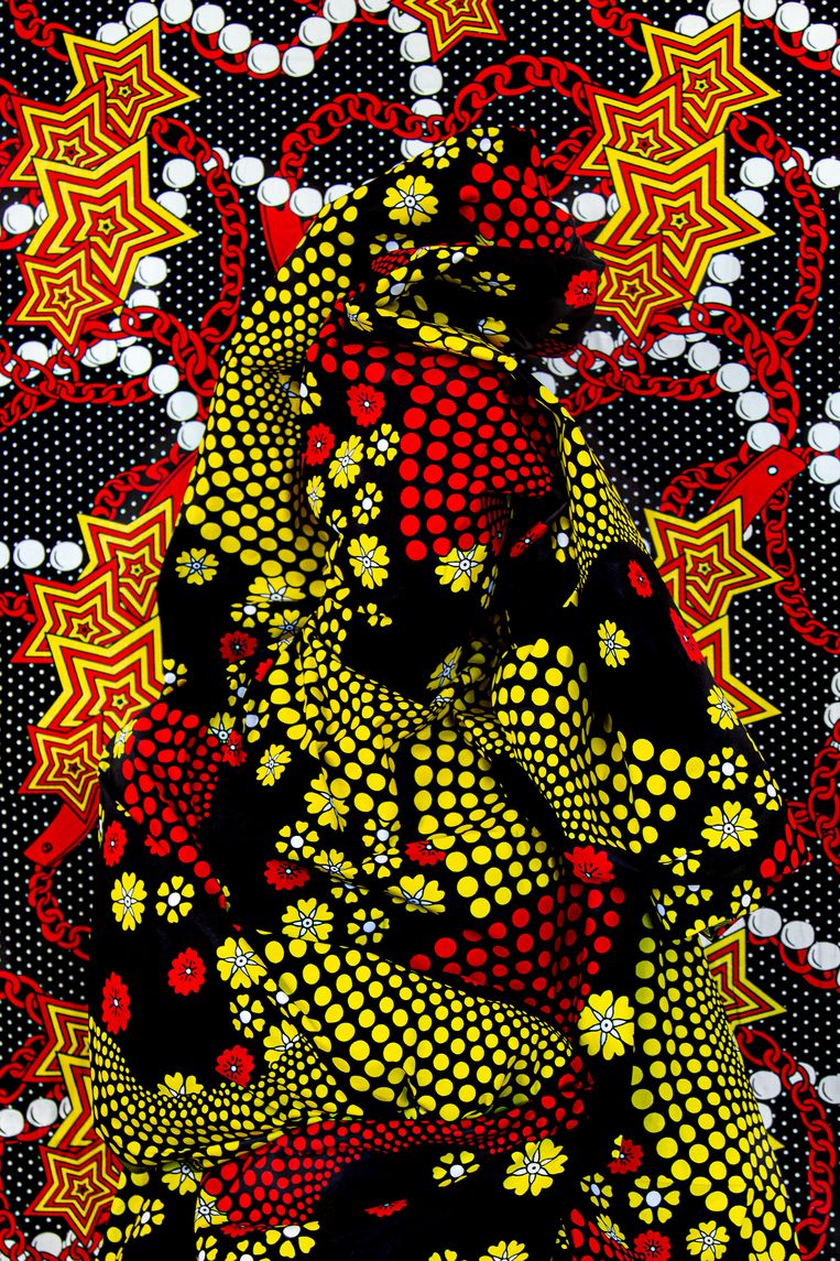  Atomic Flower, FLUX Series Beeld Alia Ali