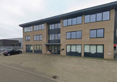 De asielopvang in Made kan in november van start gaan: 75 mensen in verbouwd kantoorpand