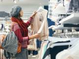 Vicky ging kleding shoppen op Black Friday: ‘Nu of nooit, ik rekende uiteindelijk 600 euro af’