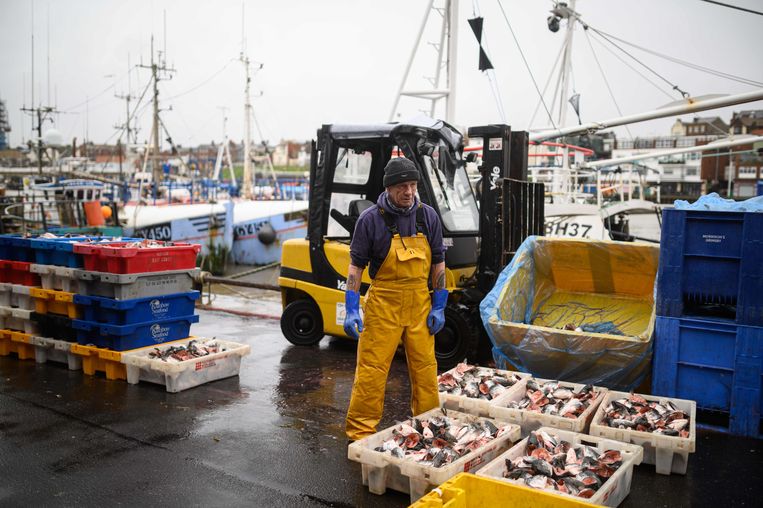 Accordo commerciale di blocco del pesce con Londra