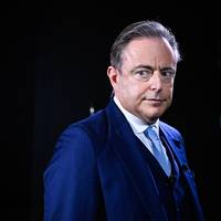 Bart De Wever kritisch voor Vooruit en noemt comeback Patrick Janssens ‘niet geloofwaardig’