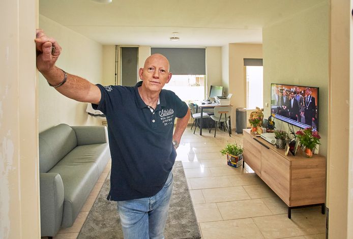 Bert van Gulik wil ook na twaalf weken dolgraag in de crisisopvang in Lith blijven.