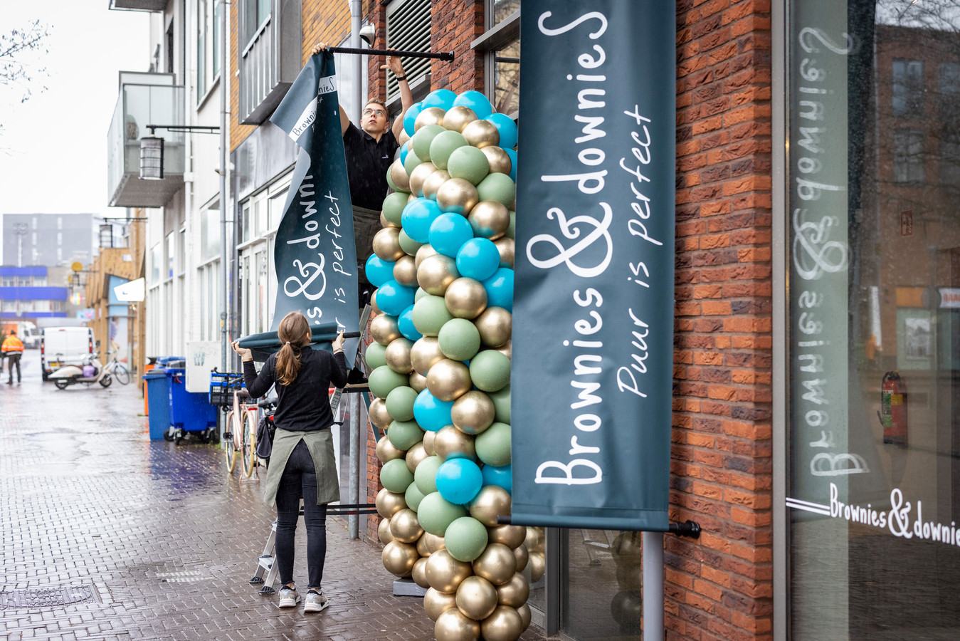 Dit is Brownies & Downies in Almelo horeca met een sociale inslag, en