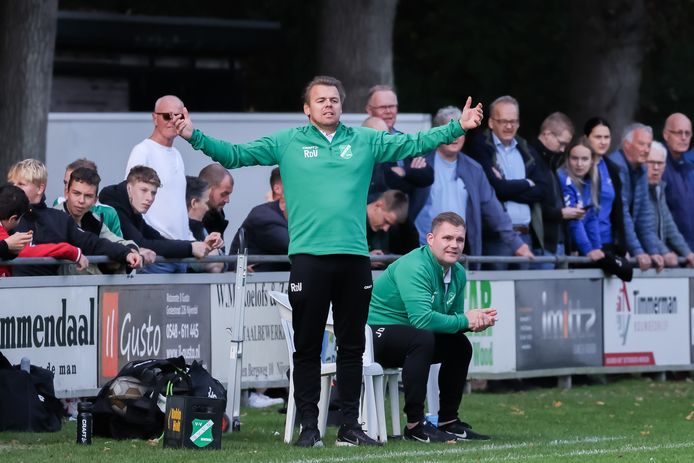René de Visscher beleeft zaterdag hoe dan ook zijn laatste derby als trainer van SVVN.