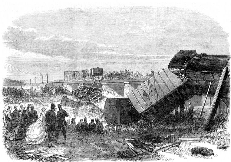 De bewuste treincrash in 1865, Dickens ging zelf terug dit wrak in om zijn manuscript te redden dat er nog in lag Beeld Wikimedia Commons