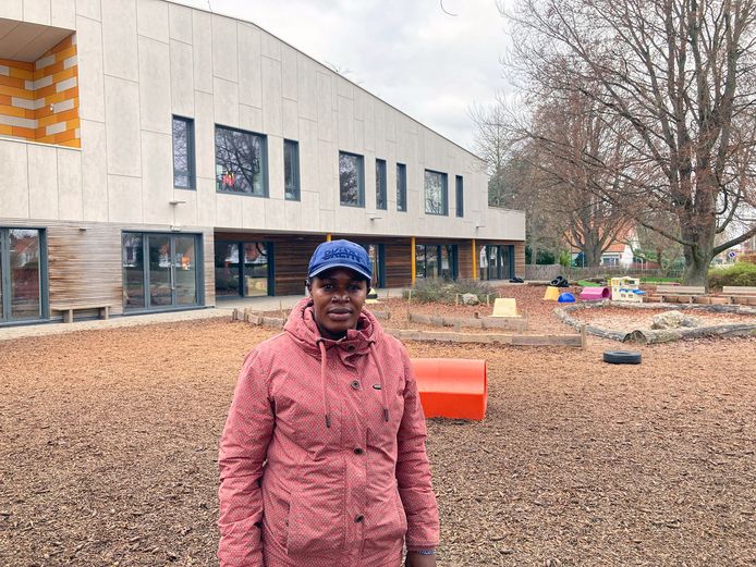 Kebeh Kamara is ten einde raad want ze kan geen betaalbaar dak boven haar hoofd vinden op de privémarkt in Leuven. En de officiële instanties hebben voorlopig ook geen pasklaar antwoord.