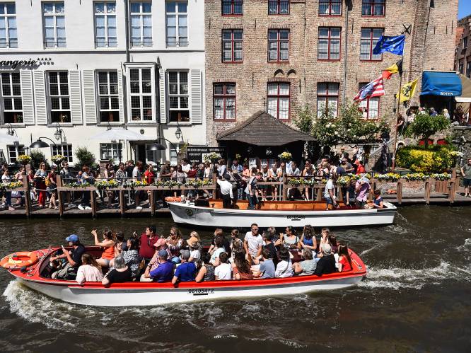 Toerismesector buigt zich over stijgend aantal vakantiegangers: “Nog niet Amsterdam of Venetië en dat willen we zo houden”