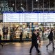 Reuzenscherm leidt geoefende forens én digibeet (weer) moeiteloos naar de trein