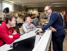 Ongewone aanpak lerarentekort in België: beste leerkracht krijgt meer betaald