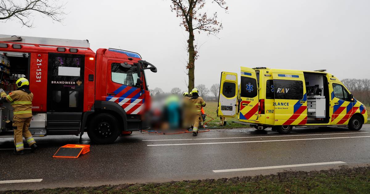 Traumahelikopter ingezet voor ernstig ongeval bij Haps: vier gewonden, kind zwaargewond.