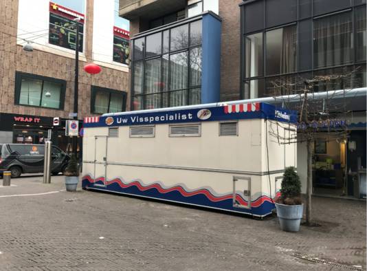 De container waaruit Simonis gaat verkopen de aankomende weken