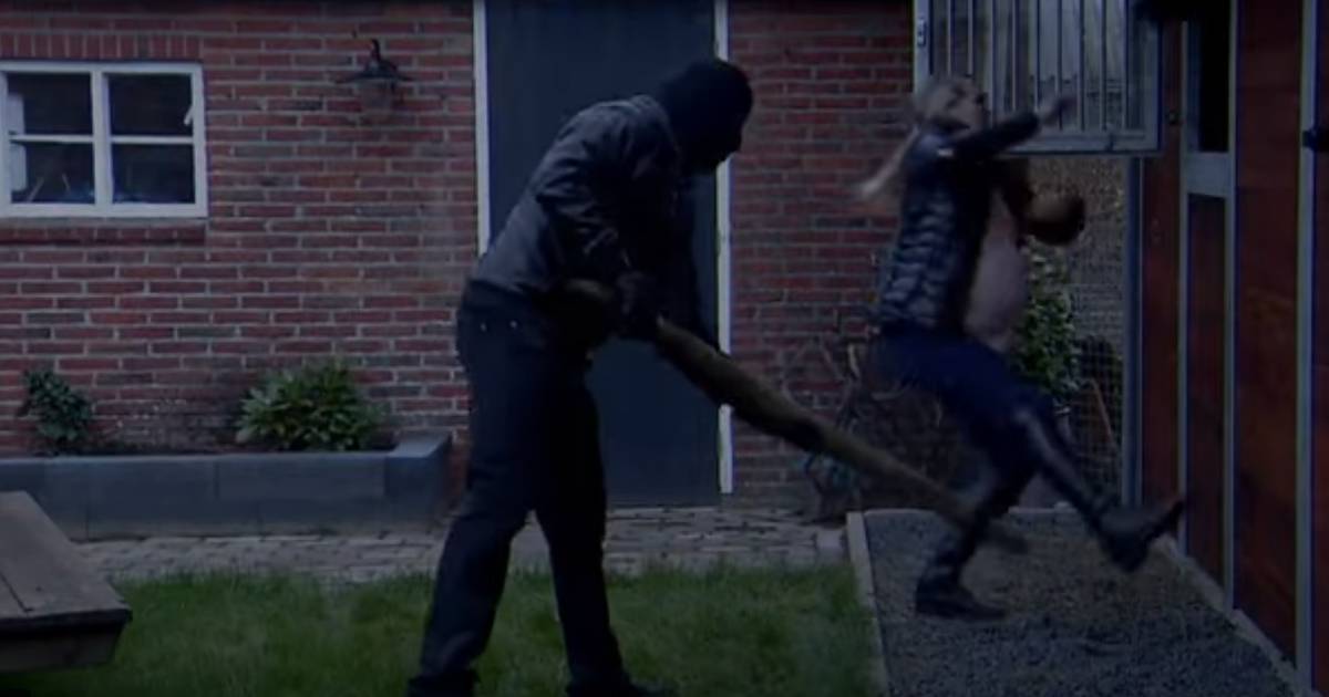 Zwangere vrouw (31) bezoekt mishandelde echtgenoot in ziekenhuis, wordt thuis aangevallen - AD