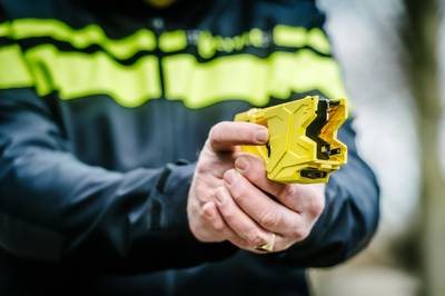 Amnesty: politie gebruikt taser te lichtzinnig