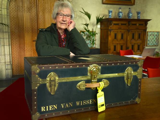 De koffer van emigrant Rien Wisse staat straks in het migratiemuseum Fenix in Rotterdam. ,,Zo is er ergens een herinnering aan hem.”