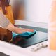 De keuken schoonmaken in vijftien minuten: zo doe je dat