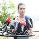Feestende Finse premier Sanna Marin strijdt voor haar privéleven nu ze wéér is ‘betrapt op lol’