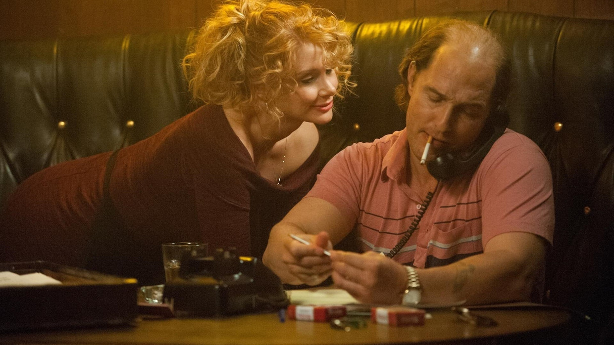 Bryce Dallas Howard en Matthew McConaughey in 'Gold' Beeld TMDb