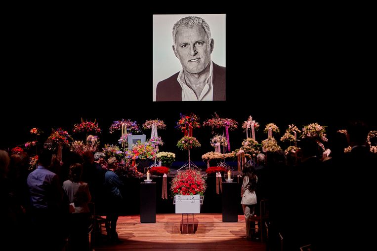 Het besloten afscheid van Peter R. de Vries in Carré. Beeld RTL/William Rutten