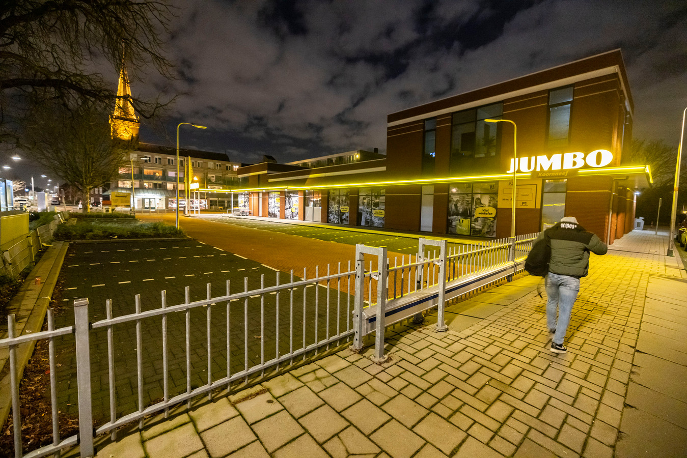 Oplossing voor ‘parkeergate’ in Kwintsheul parkeerterrein achter Jumbo