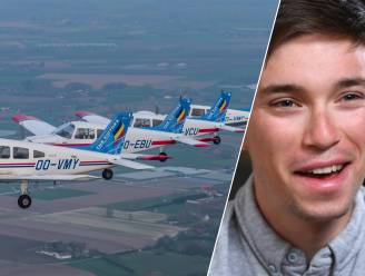 Overleden renner Bjorg Lambrecht krijgt eerbetoon in de lucht tijdens doortocht Ronde: “Dankbaar dat zovelen hem nog warm hart toedragen”