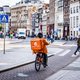 Arbeidsinspectie bestraft overtredingen bij maaltijd- en flitsbezorgers in Amsterdam