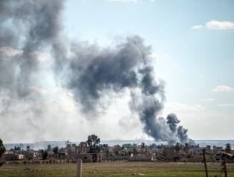 Meer dan 150 IS-strijders geven zich over bij strijd om allerlaatste restje kalifaat