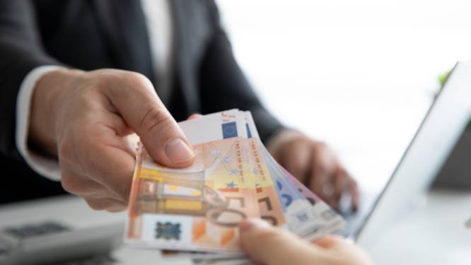 Wordt jouw loon dit jaar geïndexeerd? Een overzicht voor werknemers in de privé en ambtenaars