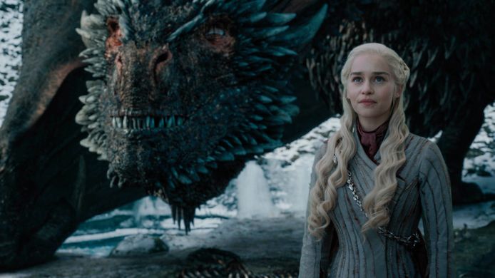 Daenerys Targaryen en haar draak Drogon in ‘Game of Thrones’.