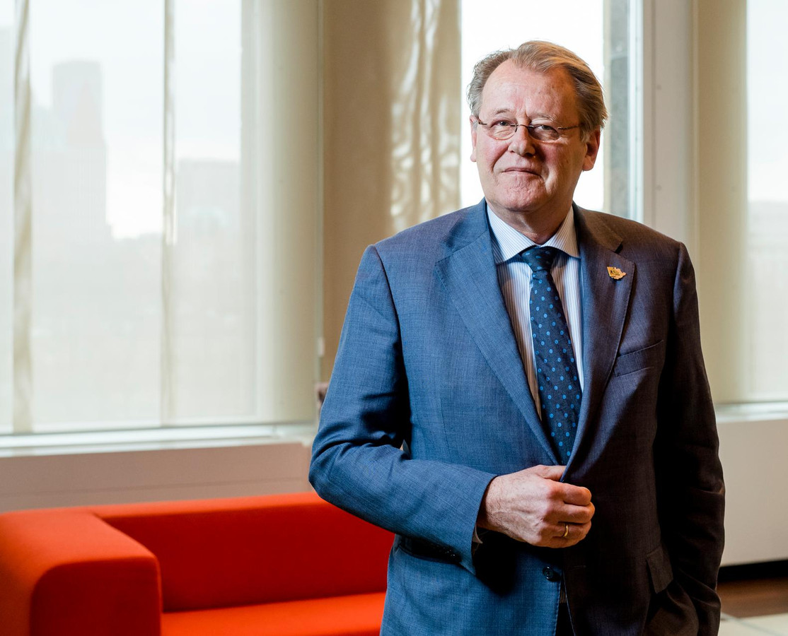 ‘Geen zurigheid’ Waddinxveen heeft bestuurscrisis goed doorstaan, vindt commissaris Jaap Smit