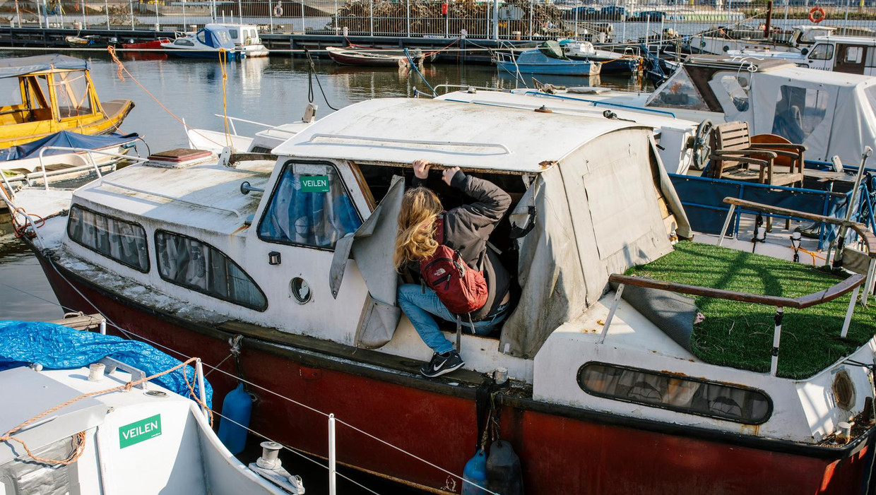 Inactief Makkelijker maken Concreet Boot voor een prikkie? Waternet veilt weesboten | Het Parool