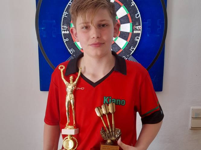 Toptalent Kiano Coenegrachts (13) tracht in voetsporen te treden van Dimitri Van den Bergh: “Ik wil rustig groeien”