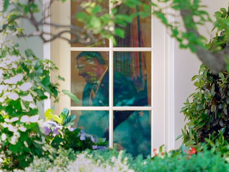 De Amerikaanse minister van Buitenlandse Zaken Mike Pompeo in 'The Oval Office'. Beeld AP