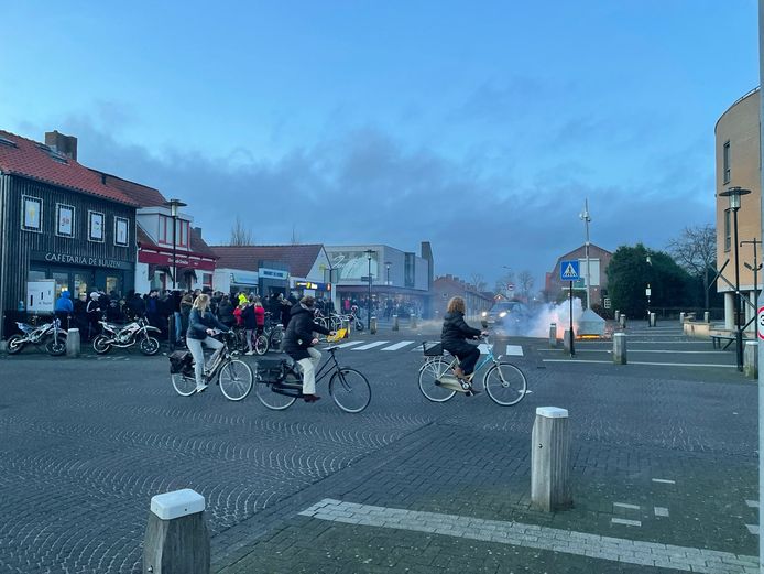 Sfeer in Arnemuiden wordt grimmiger.