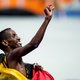 Bashir Abdi breekt op de marathon van Londen het 24 jaar oude Belgische record
