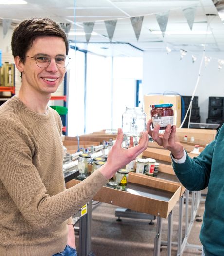 Nooit meer glas weggooien in de glasbak: buurjongens Peter en Thijs werken aan dé oplossing 