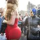 Prostituees protesteren tegen sluiting ramen op de Wallen