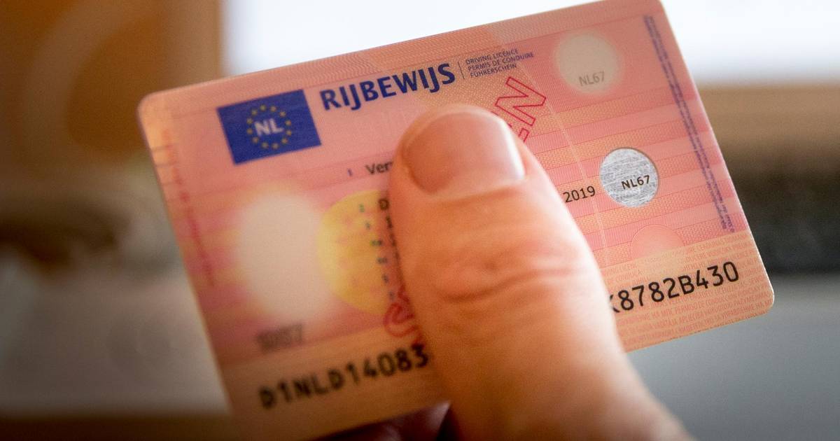 Hoe Lang Moet Ik Wachten Op De Verlenging Van Mijn Rijbewijs? | Auto | Ad.Nl