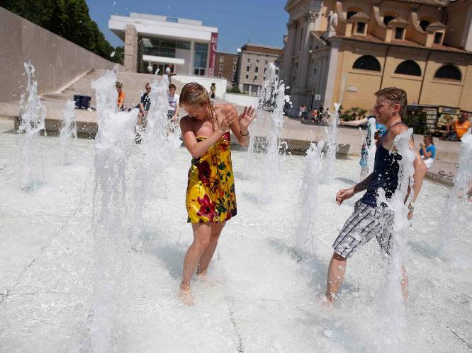 Een frisse duik in een van Romes fonteinen? Dan riskeer je 240 euro boete