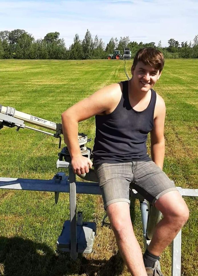 Bert Doom (20) stierf woensdag na een dappere strijd. De jongeman raakte zondagavond van de weg, nadat hij onwel werd achter het stuur.