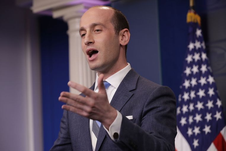 Volgens diverse Amerikaanse media is Stephen Miller een kandidaat voor de vacante positie van hoofd communicatie in het Witte Huis. Beeld Getty Images