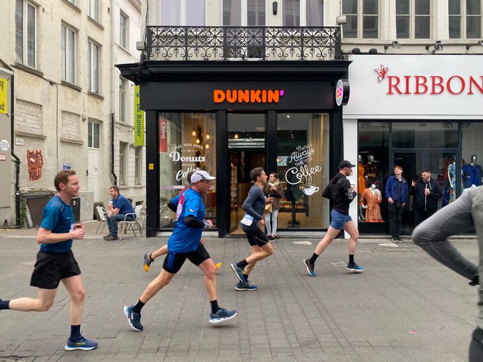 Marathon van Gent. Door de Langemunt.