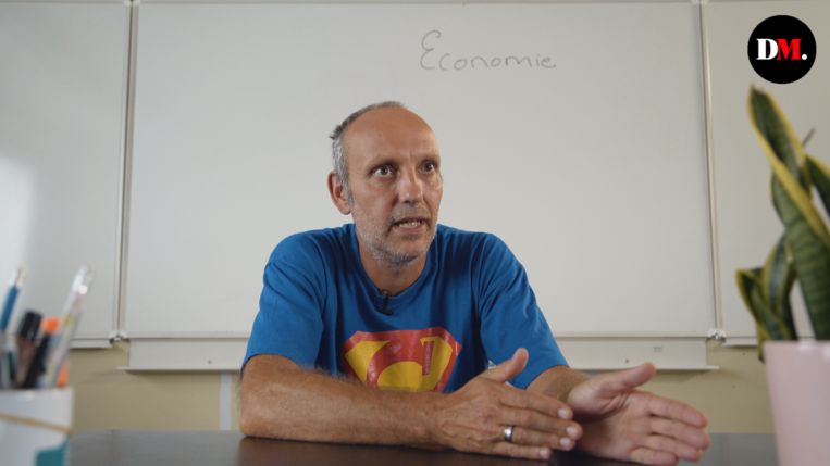 Tom Caers, leerkracht economie. Beeld rv