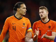 Virgil van Dijk moet wennen aan nieuw systeem: ‘Ik ben nog steeds fan van 4-3-3'