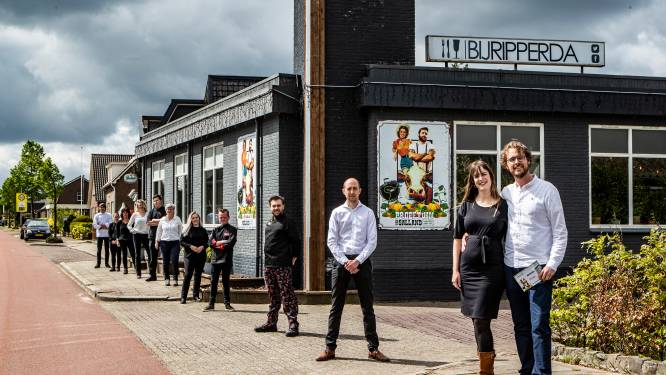 Met pijn in het hart verkoopt Leon zijn horecapand BijRipperda: ‘Hard gelag voor Den Nul’