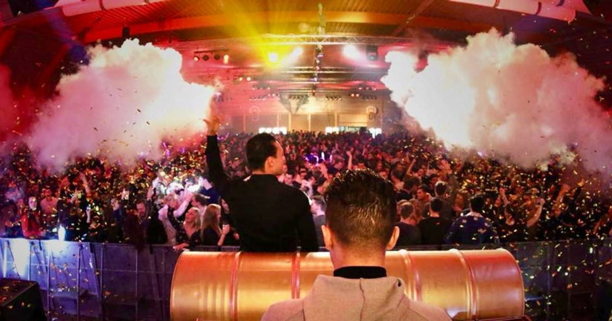 Maar liefst drie feestjes rond oud en nieuw in De Lier Westland AD.nl