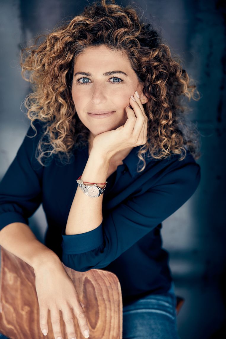 Femmetje de Wind Beeld Yvette Kulkens